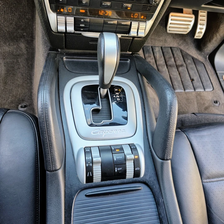 2003 Porsche 955/957 Cayenne S - Image 28 of 30