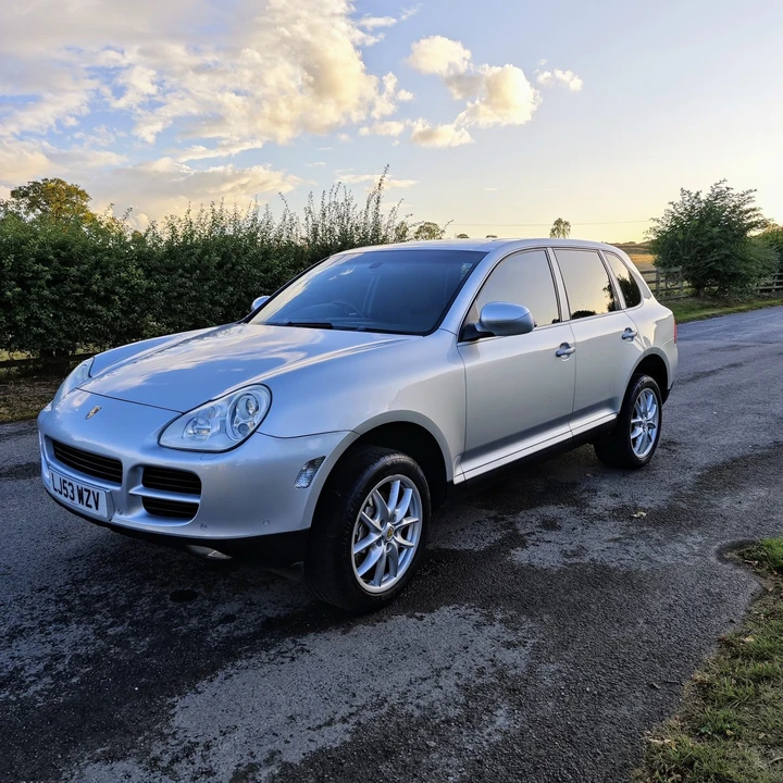 2003 Porsche 955/957 Cayenne S - Image 2 of 30