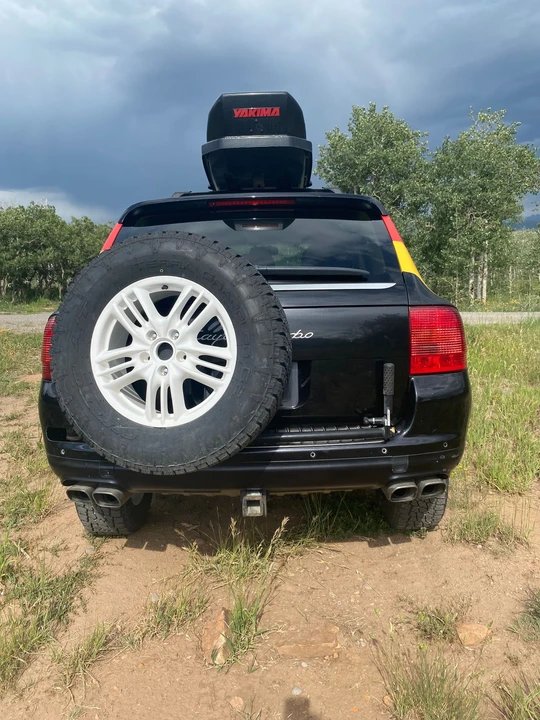 2003 Porsche Cayenne - Image 11 of 28