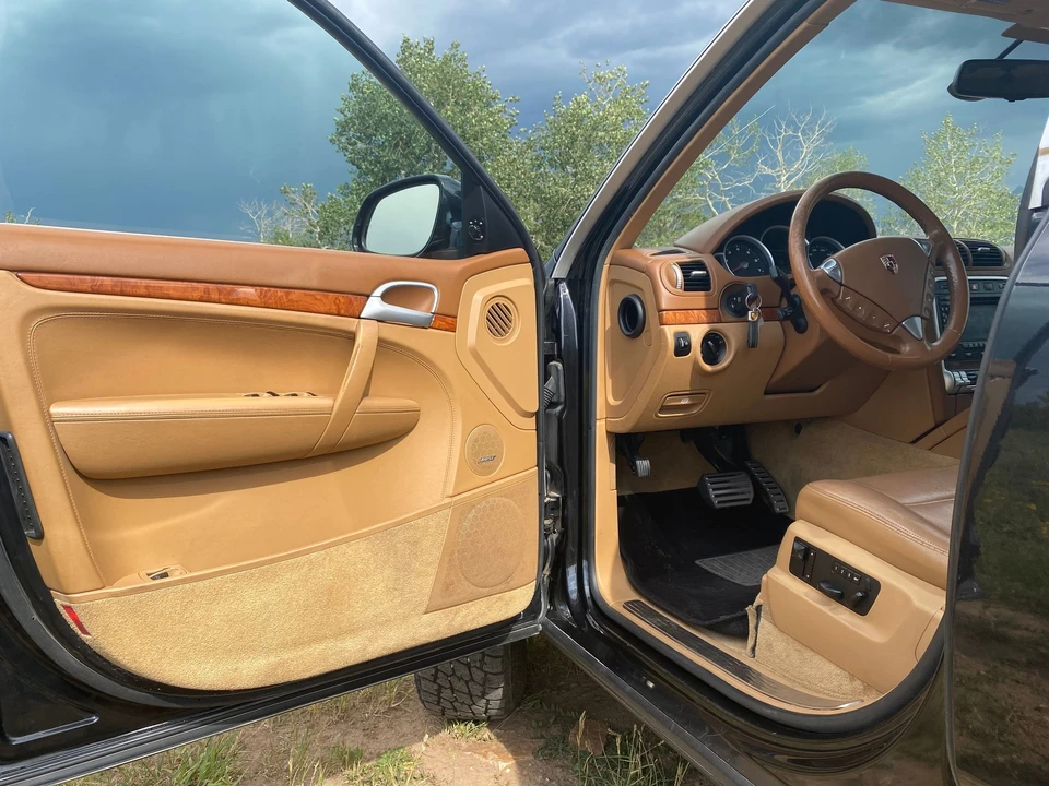 2003 Porsche Cayenne - Image 19 of 28