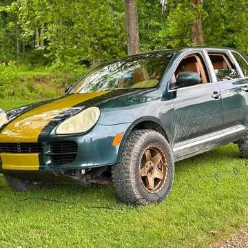 2003 Porsche Cayenne S