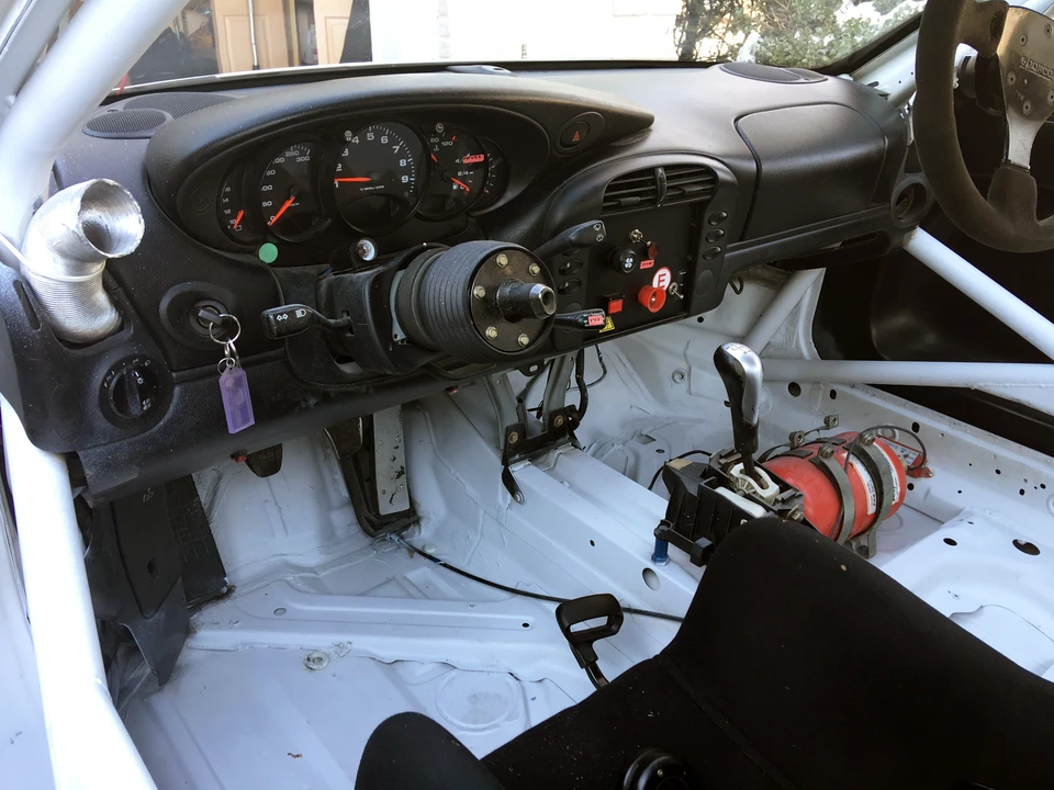 2003 Porsche 996 GT3 - Image 18 of 31