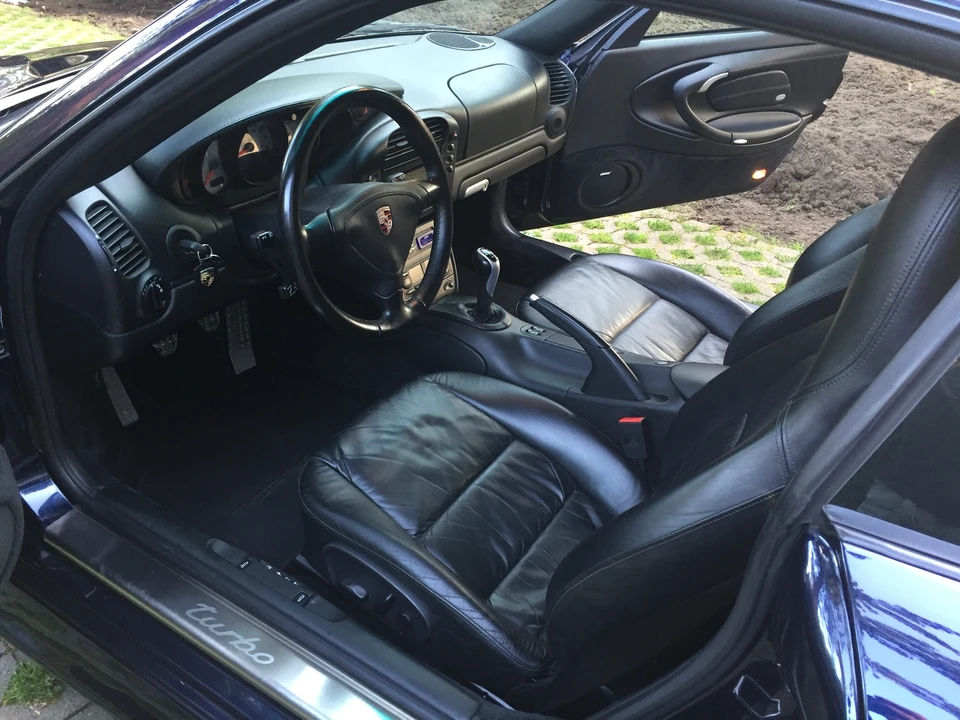 2003 Porsche 996 Turbo - Image 12 of 18