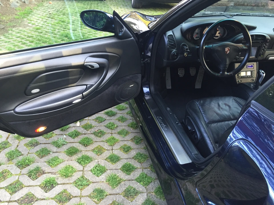 2003 Porsche 996 Turbo - Image 11 of 18
