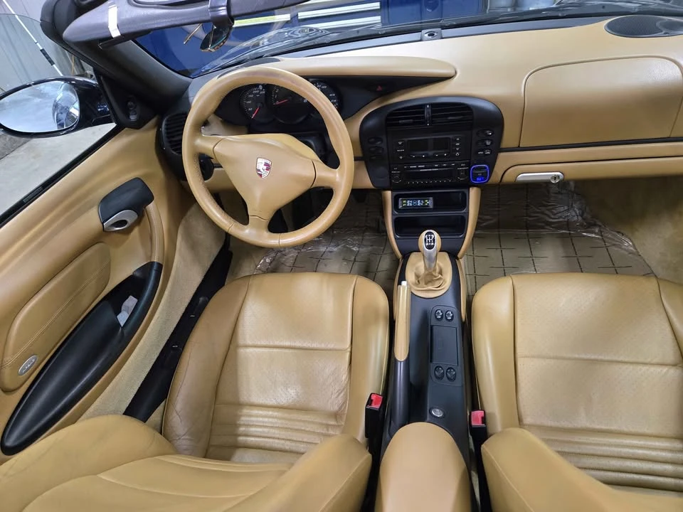 2003 Porsche 986 Boxster - Image 11 of 12