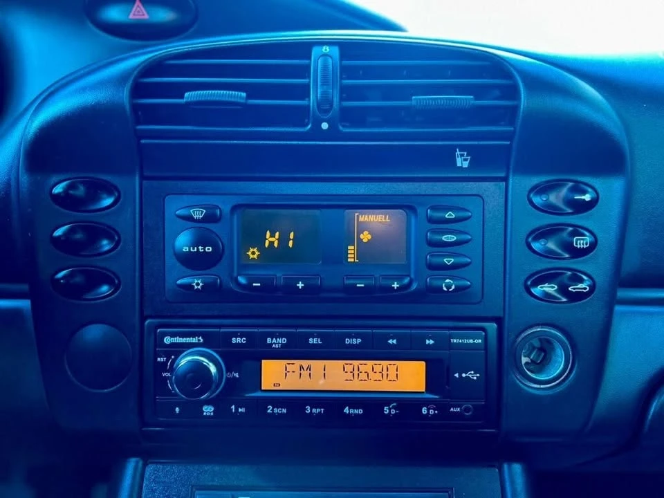 2003 Porsche 986 Boxster - Image 14 of 19