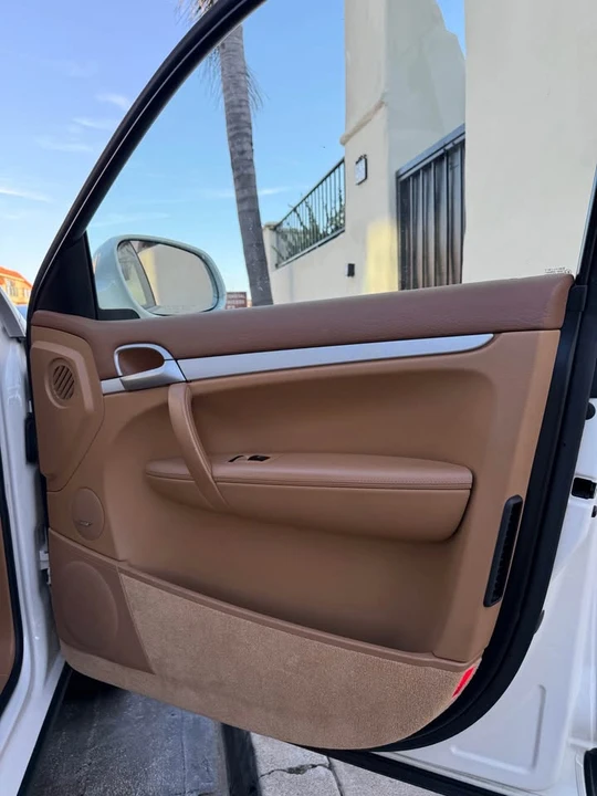2003 Porsche 955/957 Cayenne S - Image 16 of 17