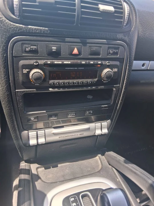 2003 Porsche 955/957 Cayenne S - Image 10 of 13