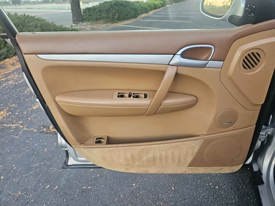 2003 Porsche 955/957 Cayenne S - Image 8 of 20