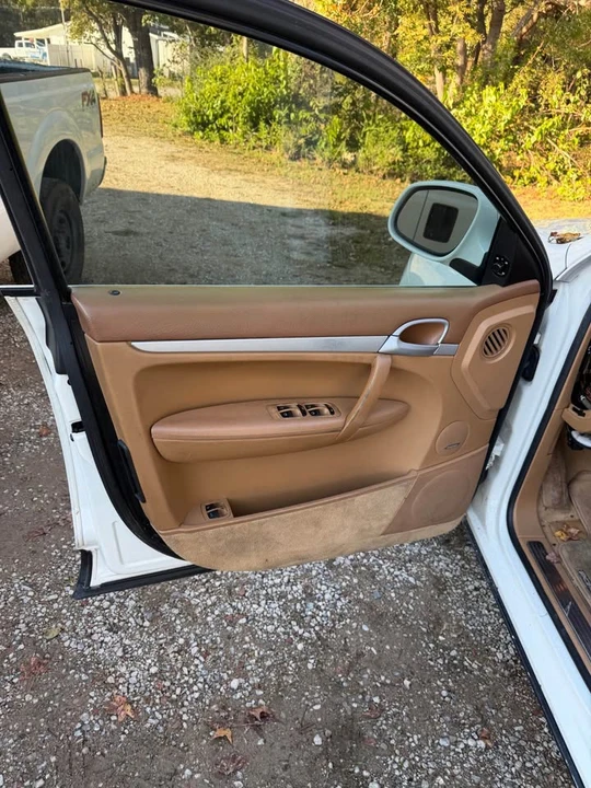 2003 Porsche 955/957 Cayenne - Image 19 of 20