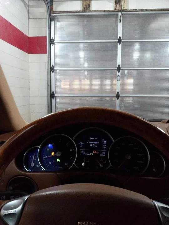 2003 Porsche 955/957 Cayenne Turbo - Image 2 of 4