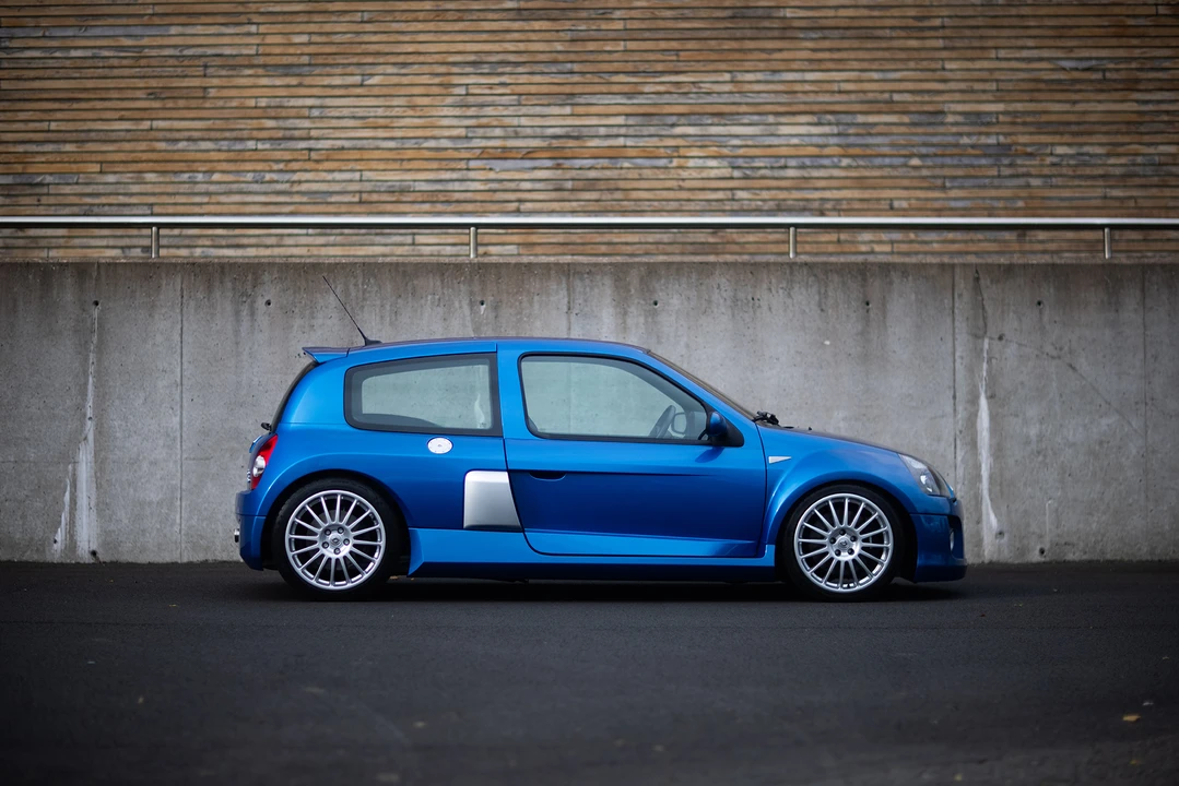 2003 Renault Clio 2nd Gen - Image 13 of 31