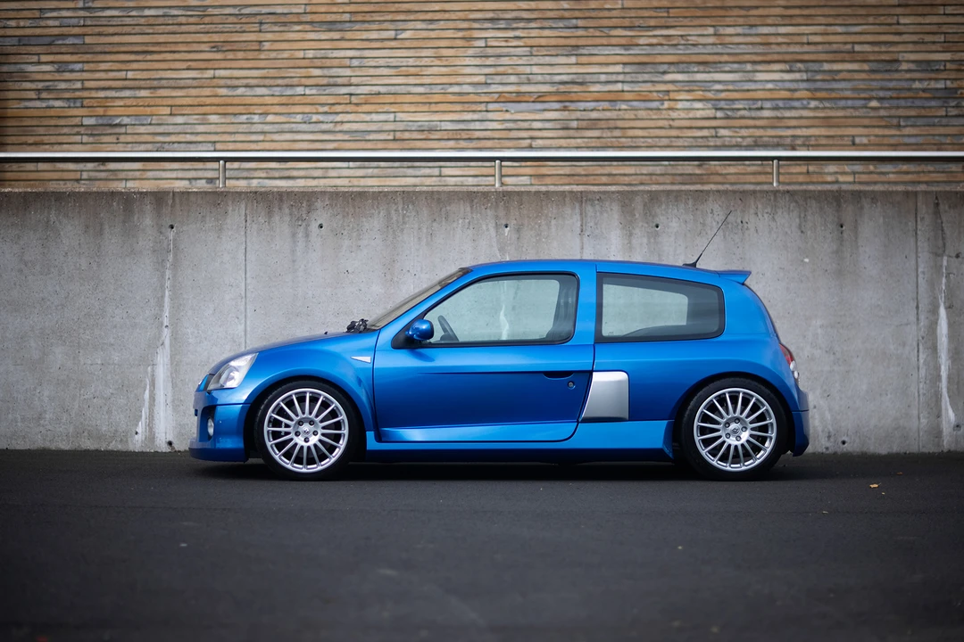 2003 Renault Clio 2nd Gen - Image 9 of 31