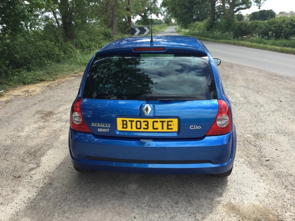 2003 Renault Clio 2nd Gen - Image 9 of 31
