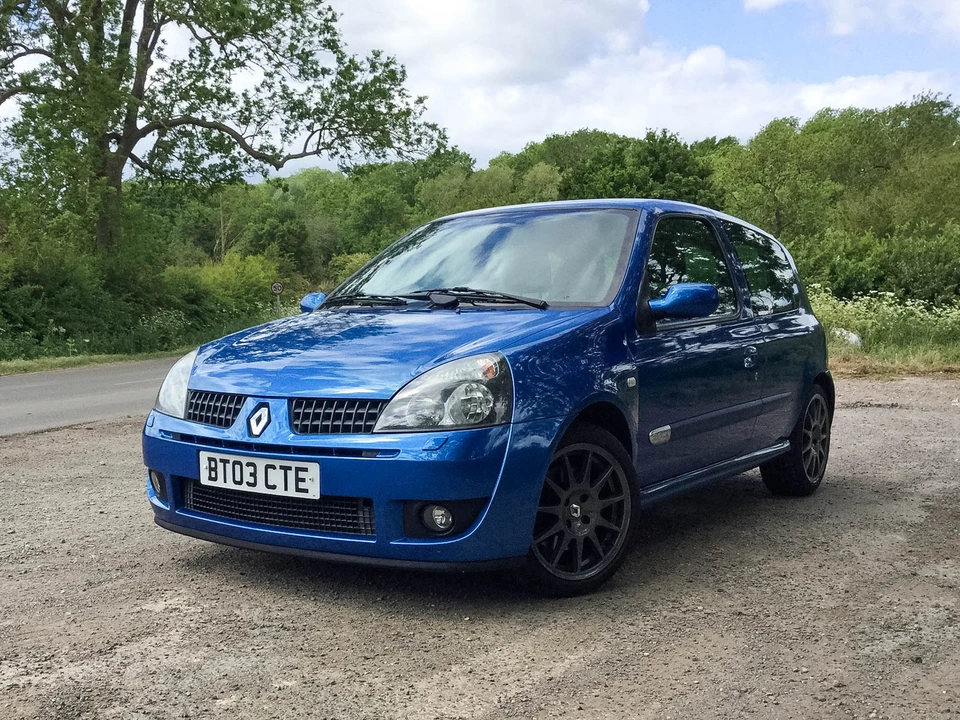 2003 Renault Clio 2nd Gen - Image 2 of 31