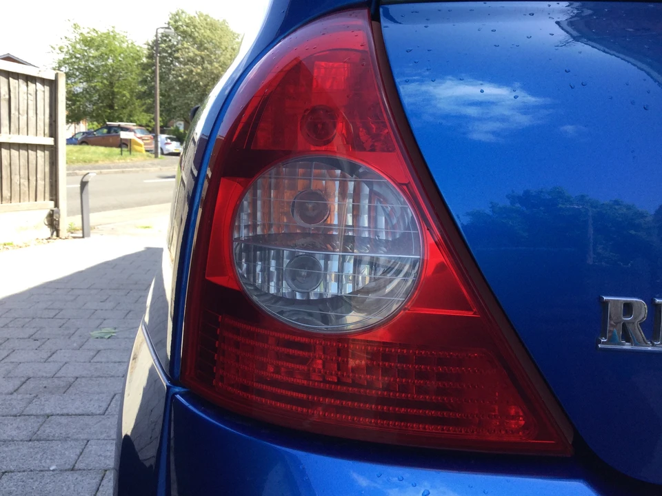 2003 Renault Clio 2nd Gen - Image 16 of 31