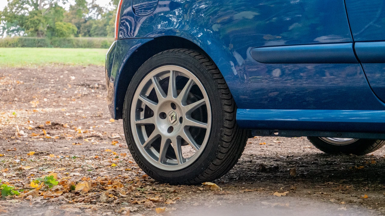 2003 Renault Clio 2nd Gen - Image 17 of 31