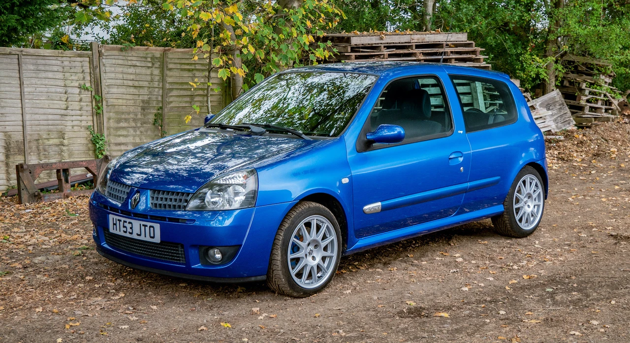 2003 Renault Clio 2nd Gen - Image 2 of 31