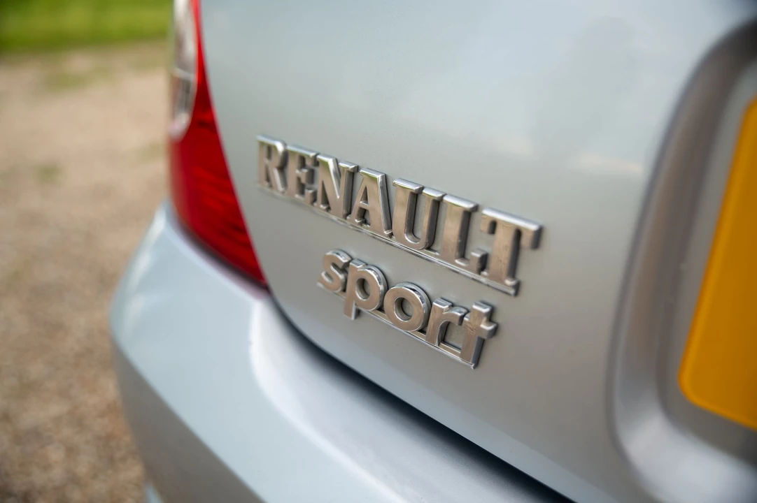 2003 Renault Clio 2nd Gen - Image 25 of 31