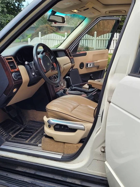 2003 Land Rover Range Rover L322 - Image 5 of 9