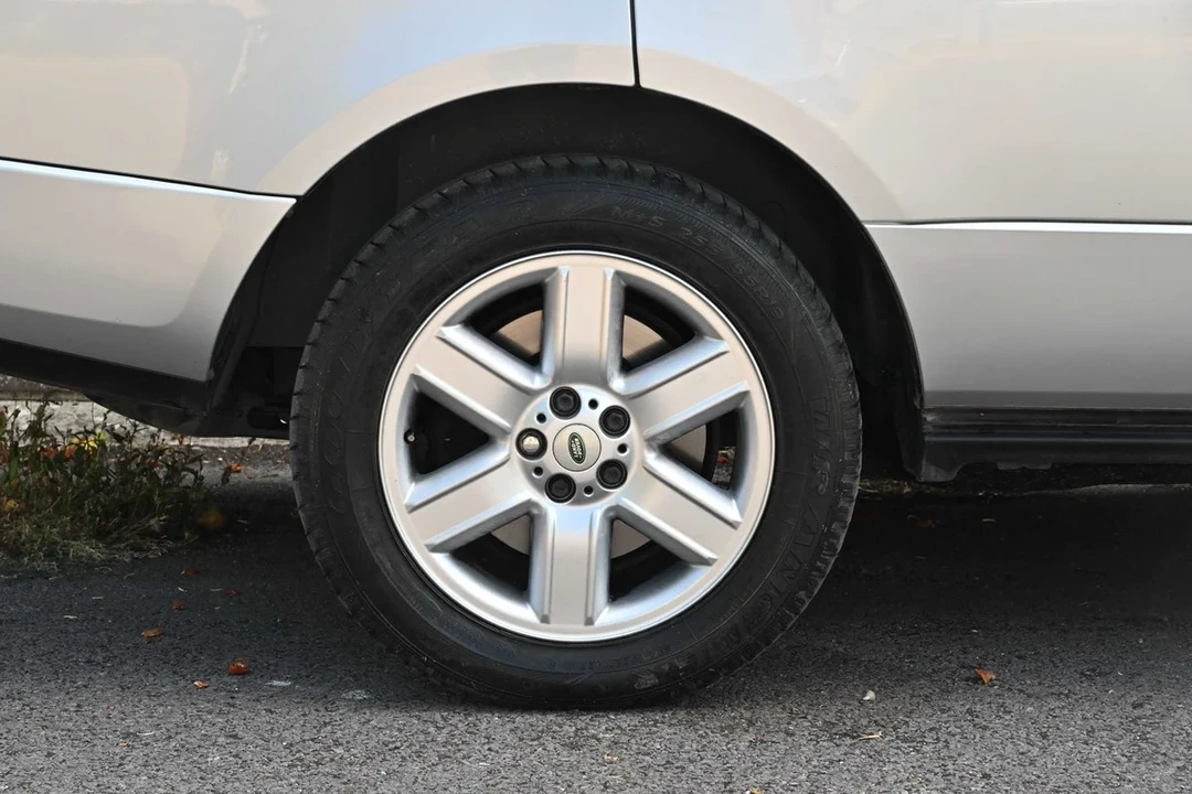 2003 Land Rover Range Rover L322 - Image 17 of 30