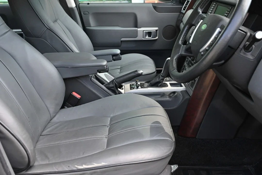 2003 Land Rover Range Rover L322 - Image 14 of 30