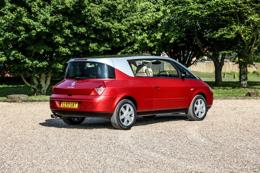 2003 Renault - Image 6 of 30