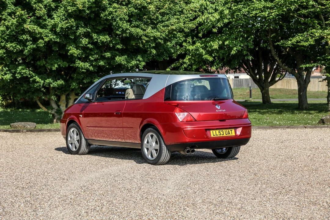 2003 Renault - Image 4 of 30
