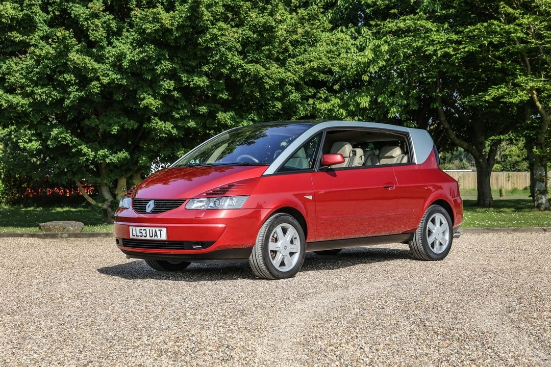 2003 Renault - Image 3 of 30