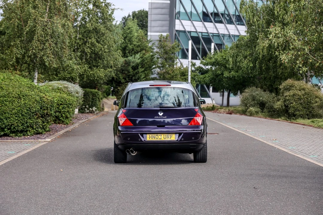 2003 Renault - Image 5 of 30