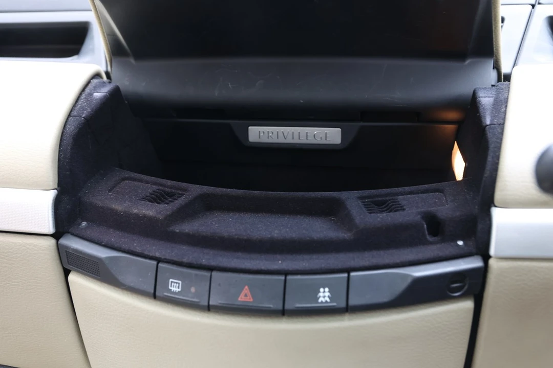 2003 Renault - Image 22 of 30