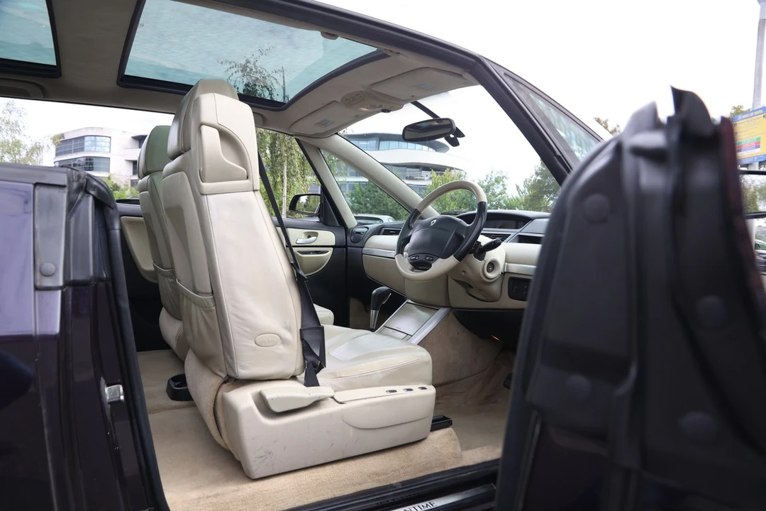 2003 Renault - Image 19 of 30