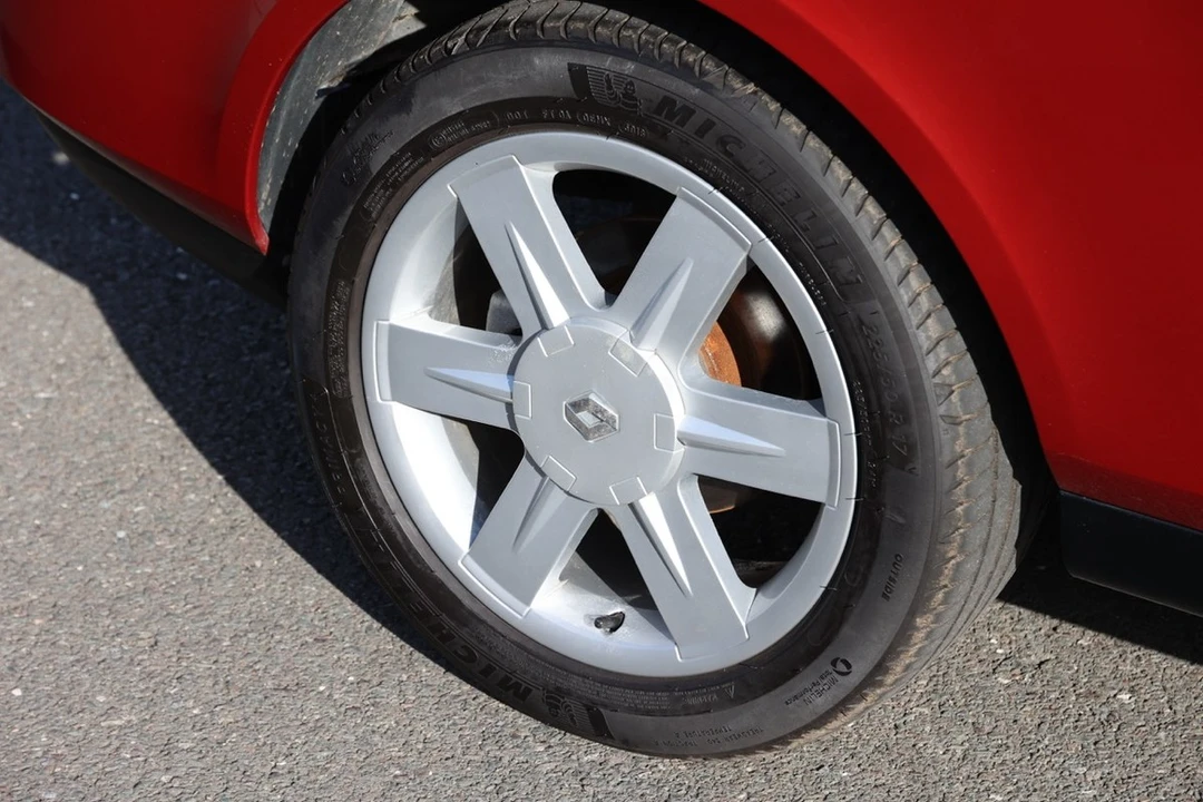 2003 Renault - Image 13 of 30