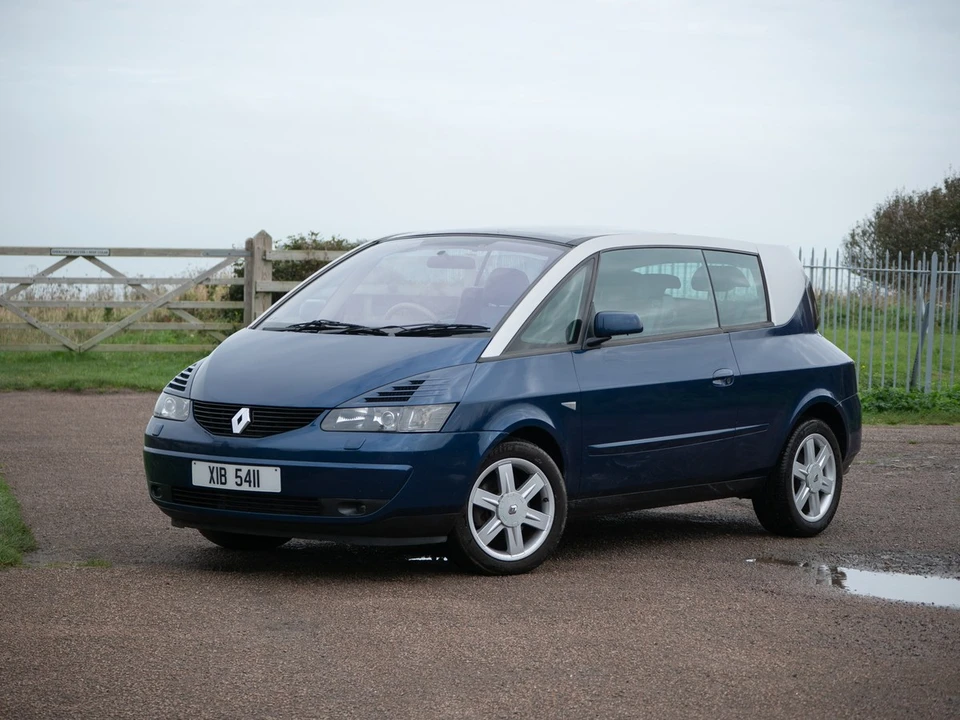 2003 Renault - Image 5 of 30
