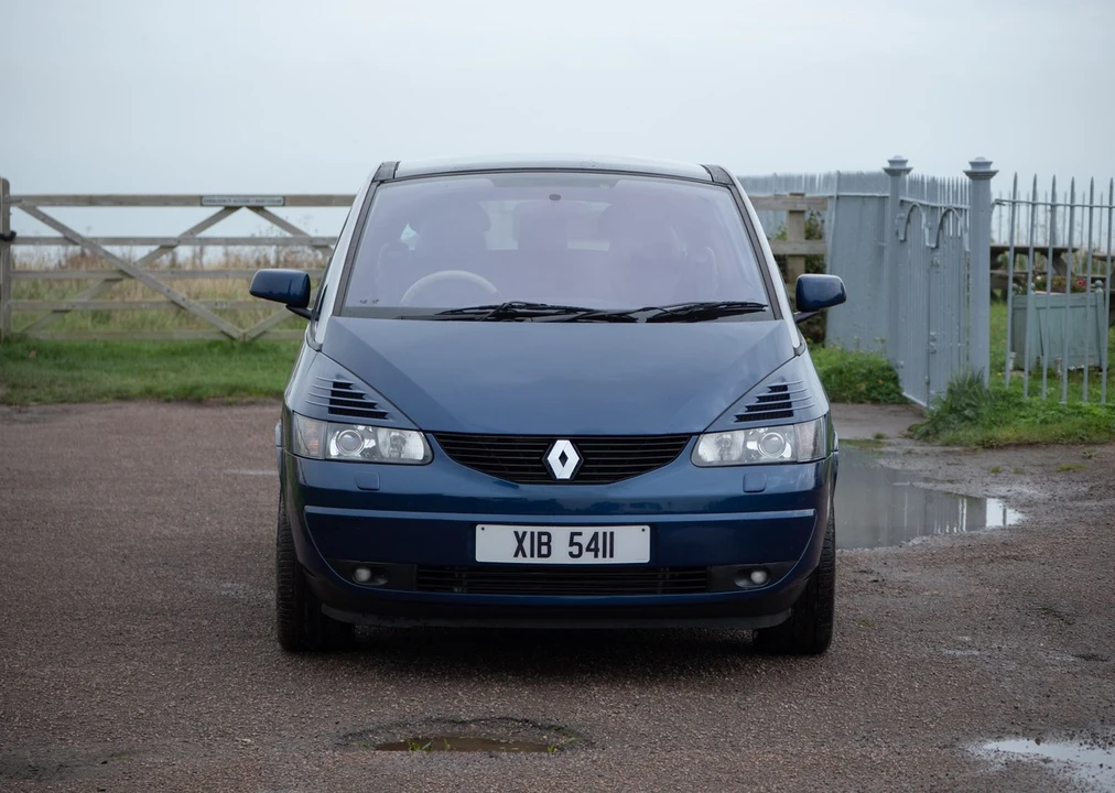 2003 Renault - Image 4 of 30