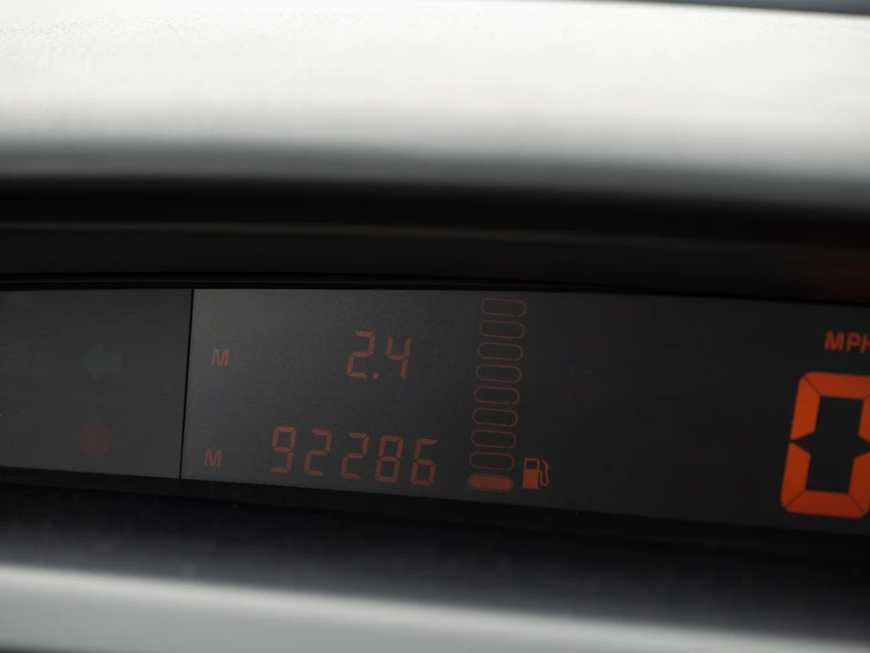 2003 Renault - Image 25 of 30