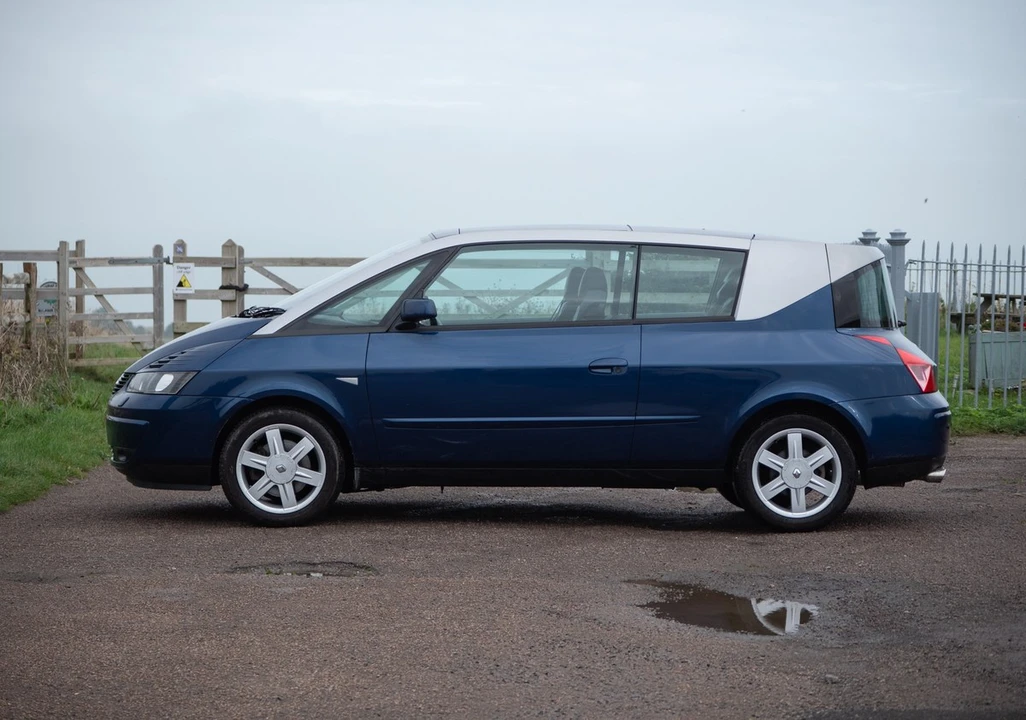 2003 Renault - Image 7 of 30