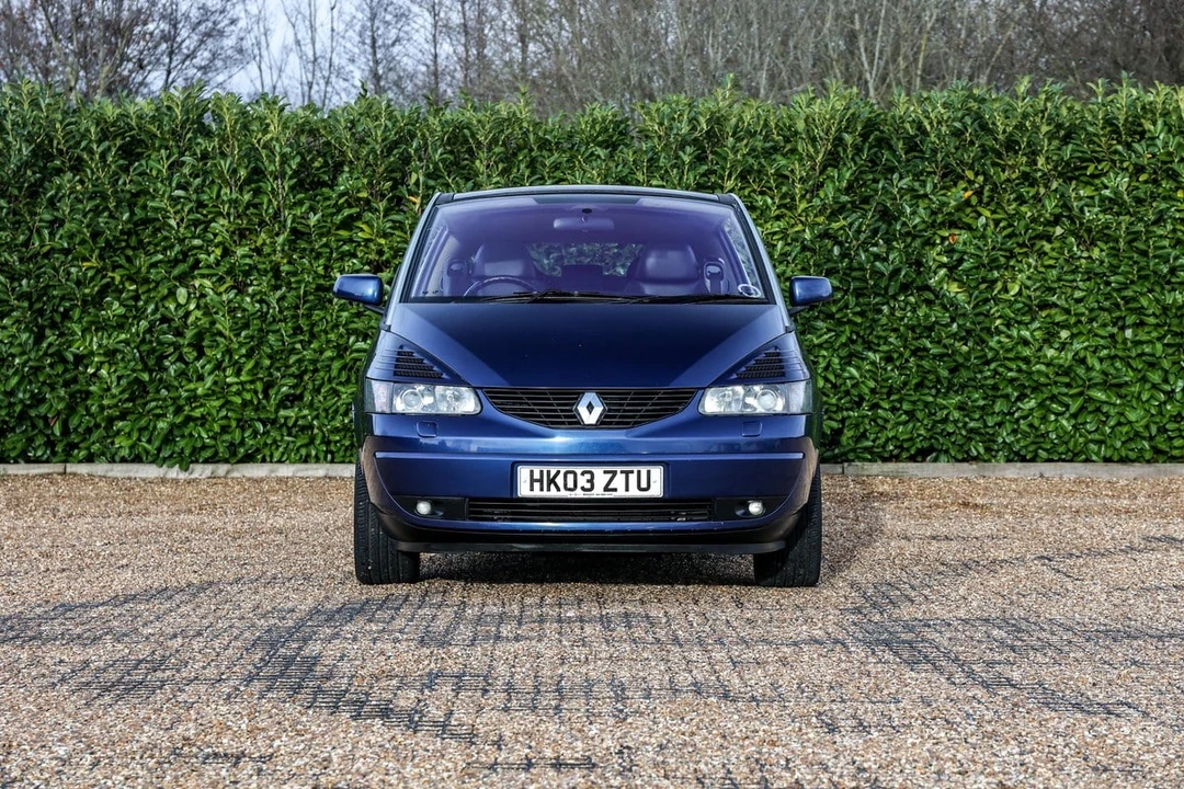 2003 Renault - Image 12 of 30