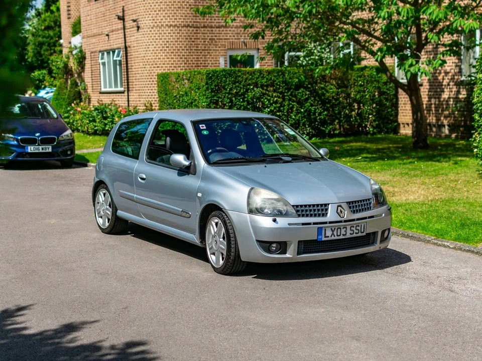 2003 Renault Clio 2nd Gen - Image 17 of 30