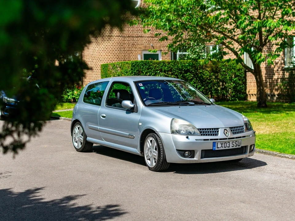 2003 Renault Clio 2nd Gen - Image 18 of 30