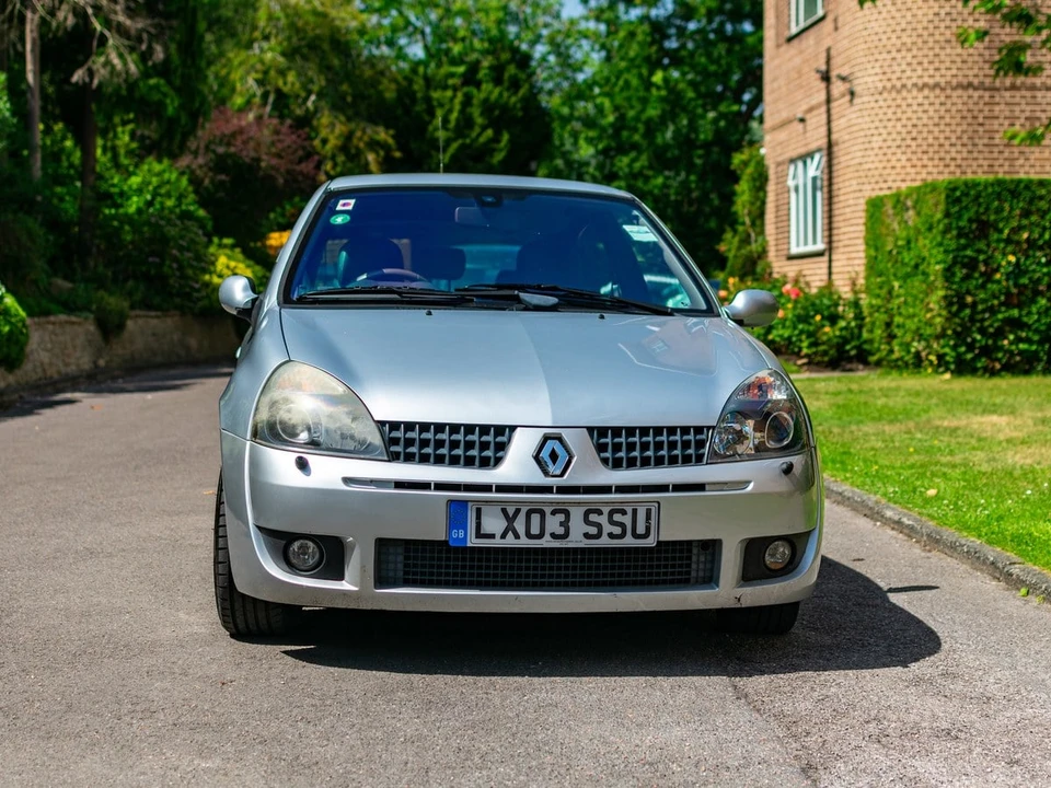 2003 Renault Clio 2nd Gen - Image 19 of 30