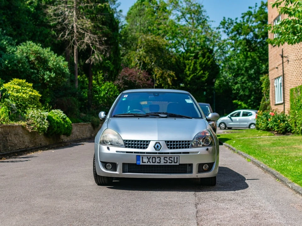 2003 Renault Clio 2nd Gen - Image 3 of 30