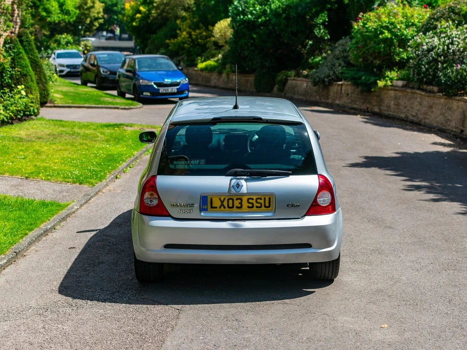 2003 Renault Clio 2nd Gen - Image 4 of 30