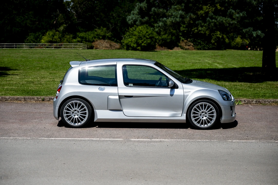 2003 Renault Clio 2nd Gen - Image 8 of 31