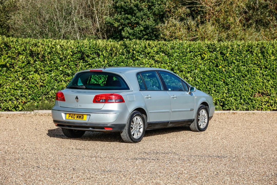 2003 Renault - Image 6 of 30