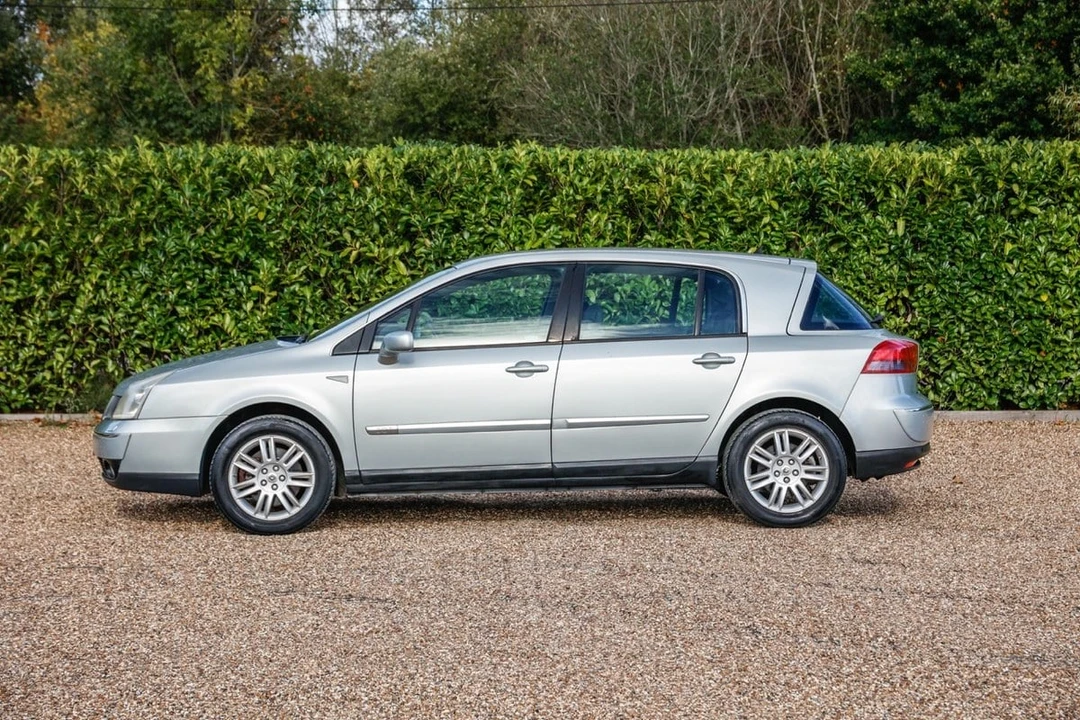 2003 Renault - Image 7 of 30