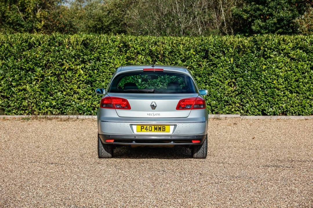 2003 Renault - Image 5 of 30