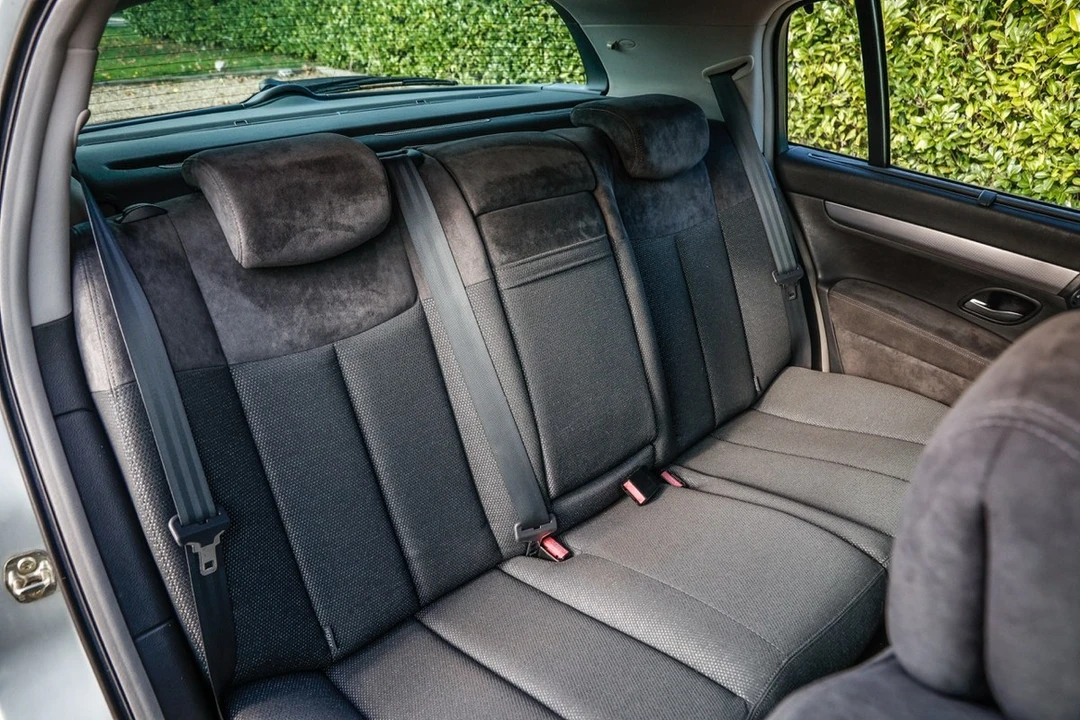 2003 Renault - Image 25 of 30