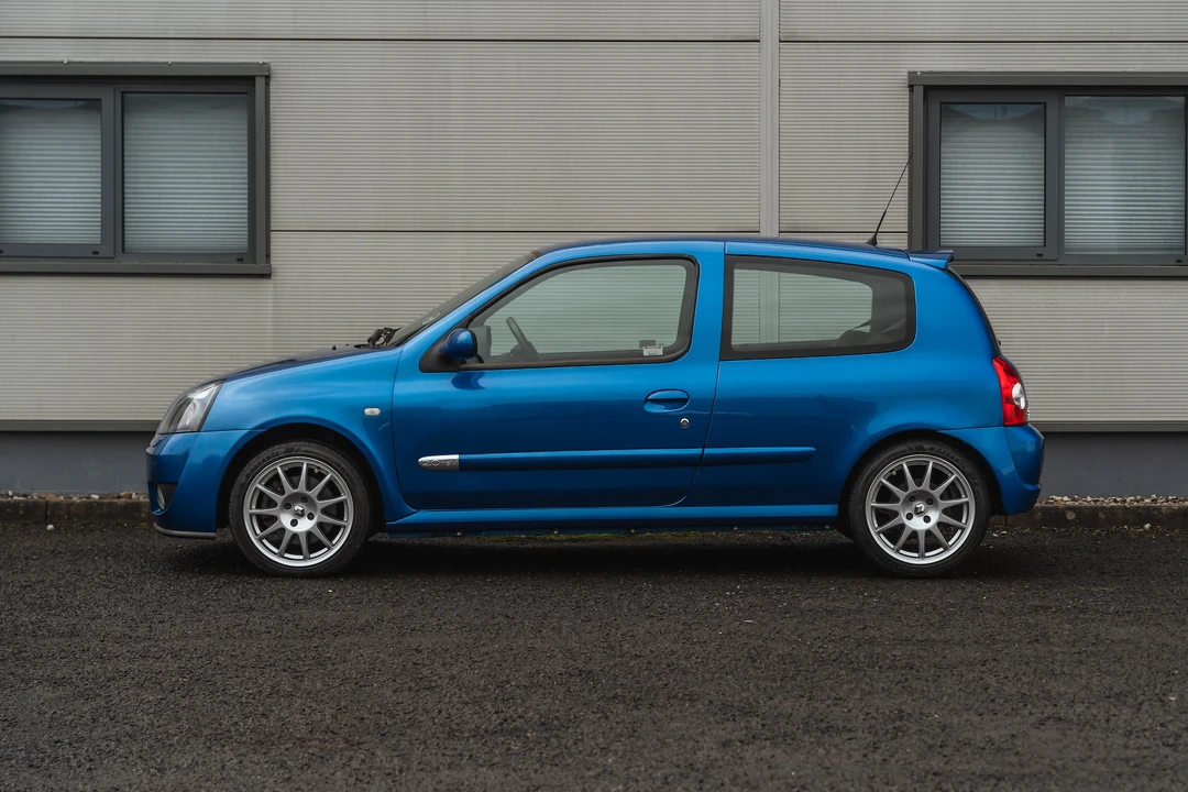 2003 Renault Clio 2nd Gen - Image 13 of 31