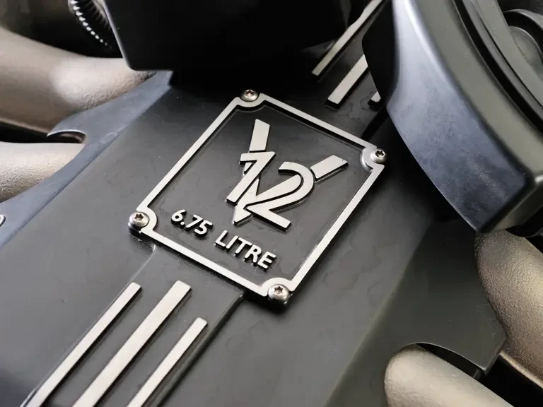 2003 Rolls-Royce Phantom VII - Image 14 of 15